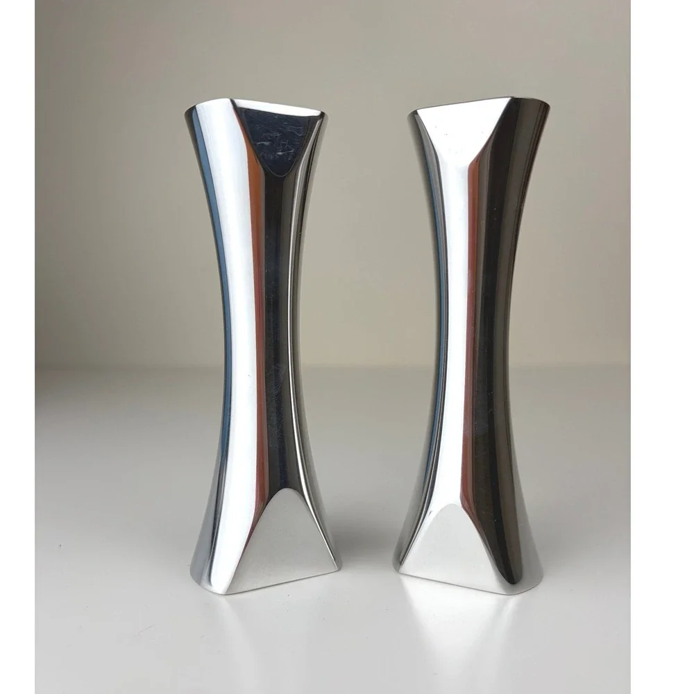 Nambe Kissing Salt & Pepper Shakers Metal Alloy Set w/ Box Care Booklet USA